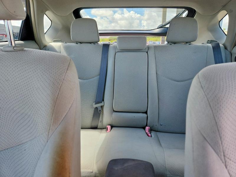 2010 TOYOTA PRIUS III — Фото 10 из 13