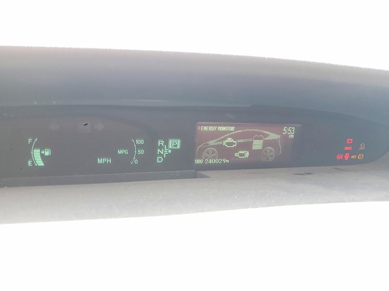 2010 TOYOTA PRIUS III — Фото 9 из 13