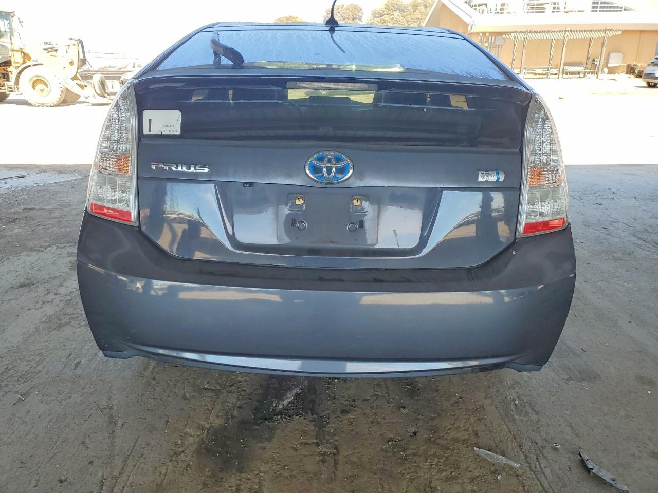 2010 TOYOTA PRIUS IV — Фото 6 из 12