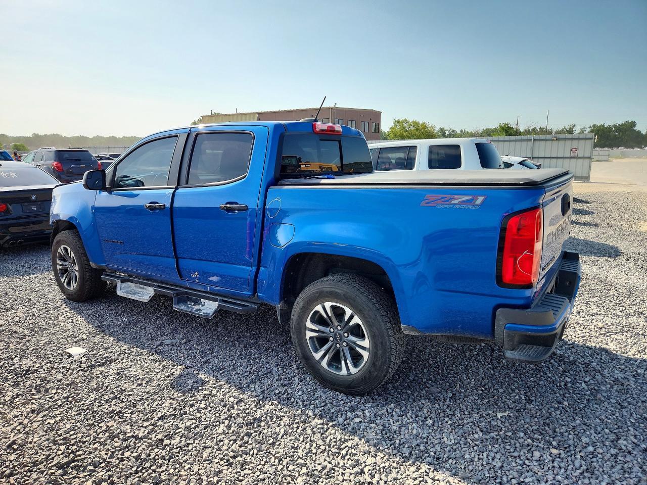2021 CHEVROLET COLORADO Z71 — Фото 2 из 12