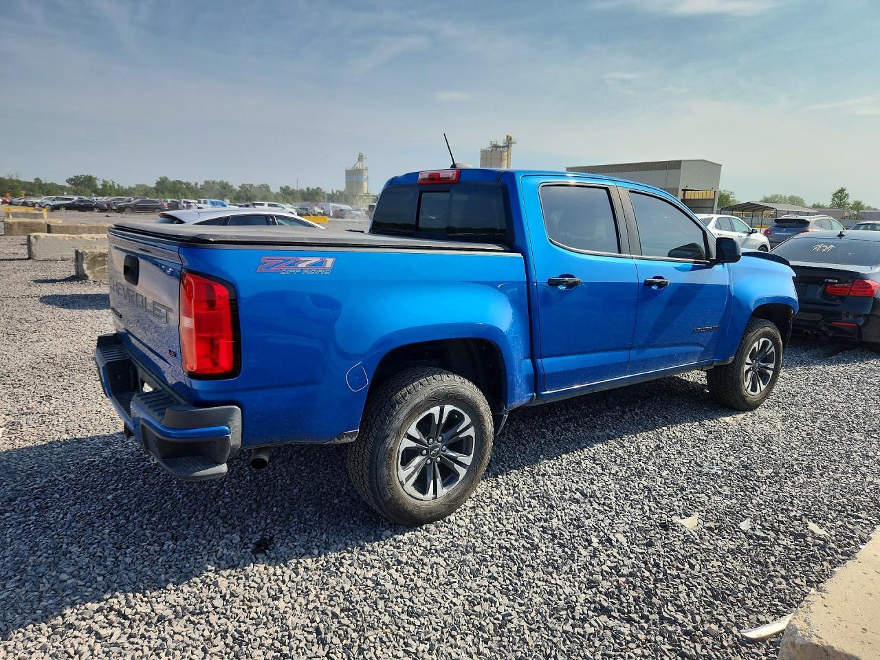 2021 CHEVROLET COLORADO Z71 — Фото 3 из 12