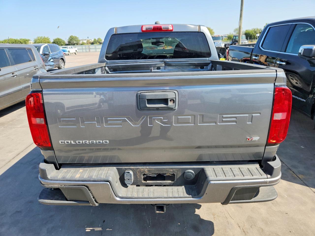 2021 CHEVROLET COLORADO — Фото 6 из 13