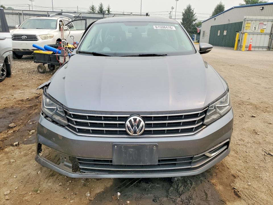 2016 VOLKSWAGEN PASSAT S — Фото 5 из 14