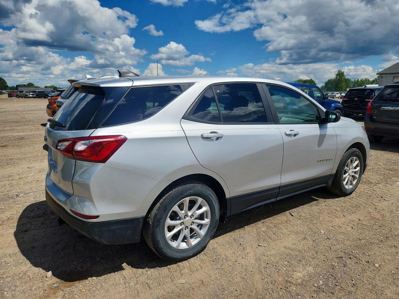 3GNAXHEV9MS161407 2021 CHEVROLET EQUINOX photo no. 3