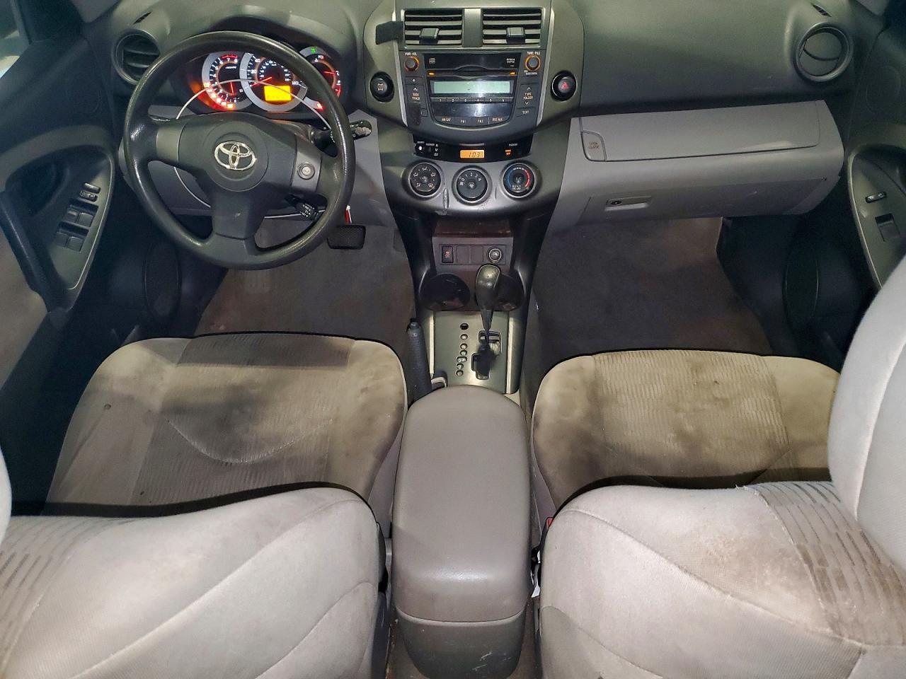2010 TOYOTA RAV4 BASE — Фото 8 из 13