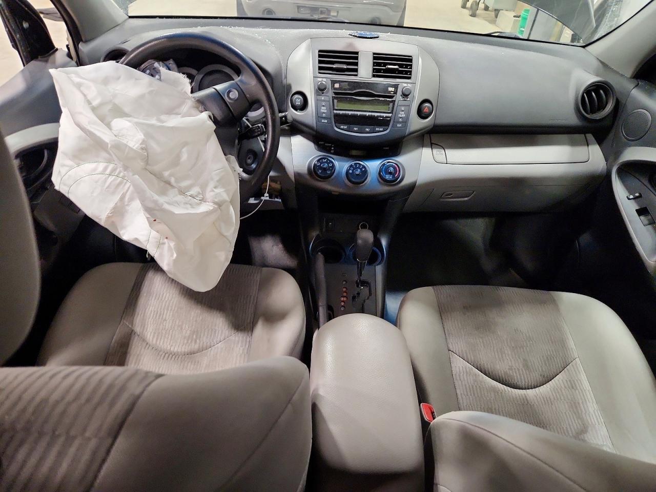 2010 TOYOTA RAV4 BASE — Фото 8 из 13