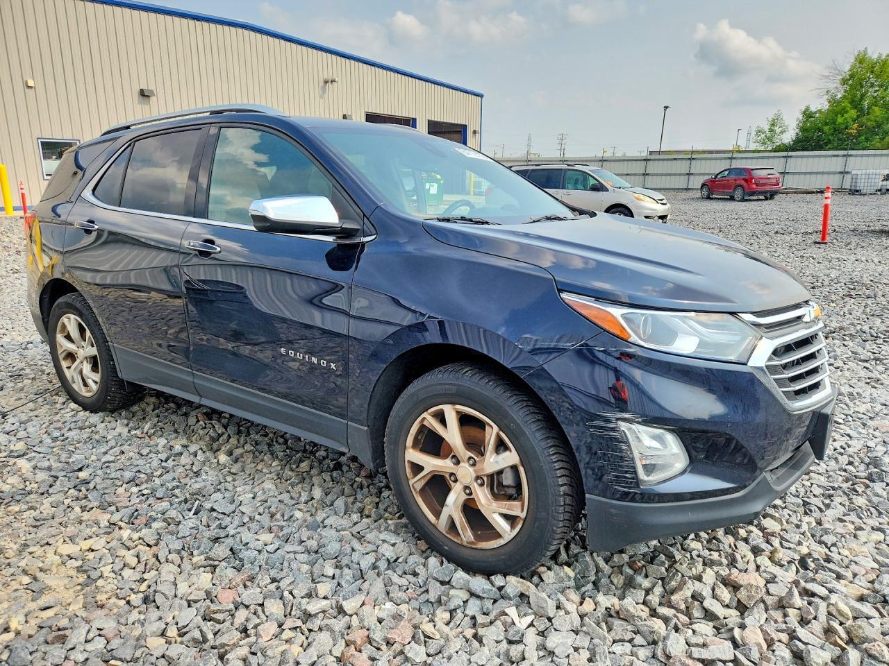 2021 CHEVROLET EQUINOX PREMIER — Фото 4 из 13