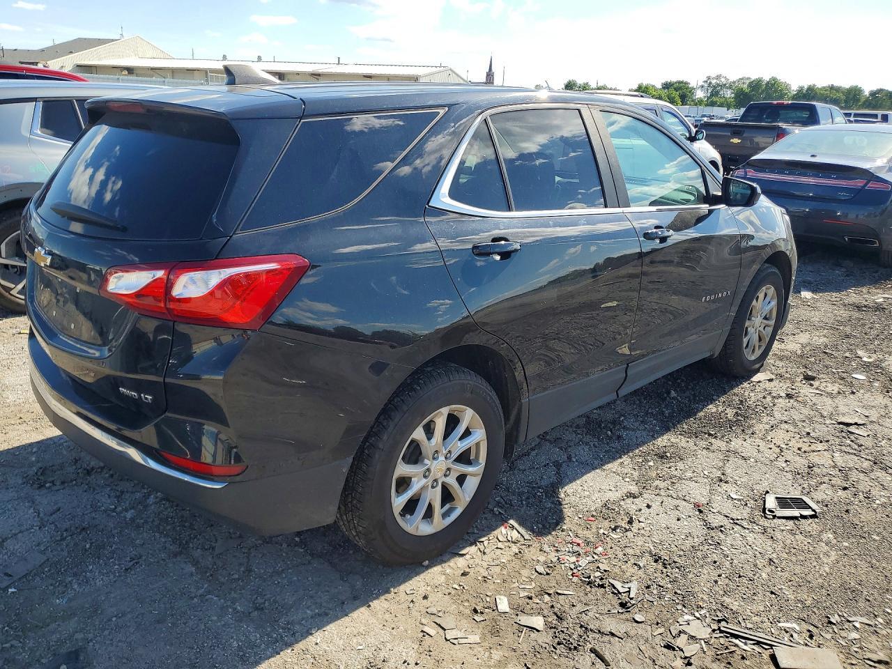 2021 CHEVROLET EQUINOX LT — Фото 3 из 13
