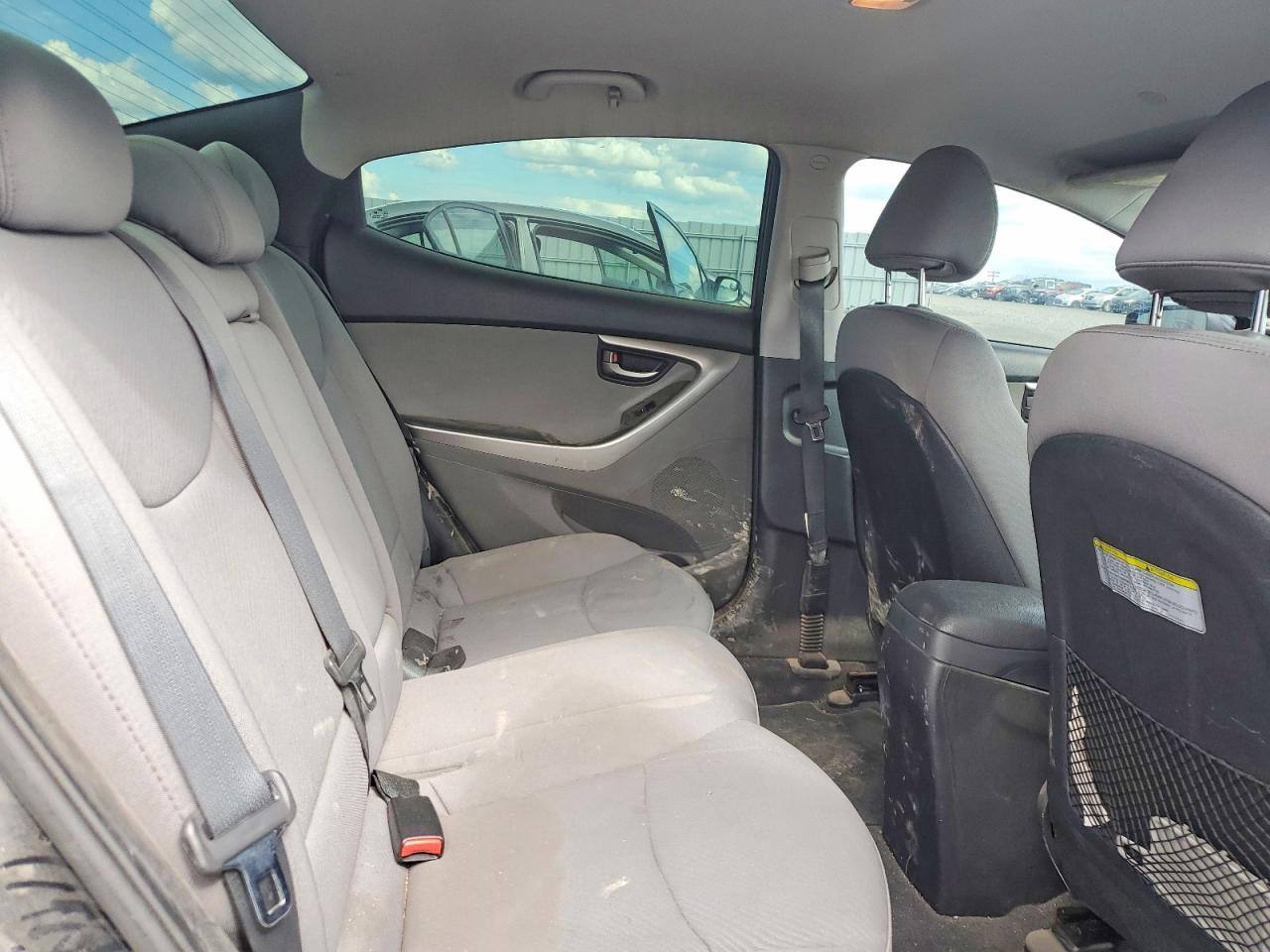 2013 HYUNDAI ELANTRA GLS — Фото 10 из 13