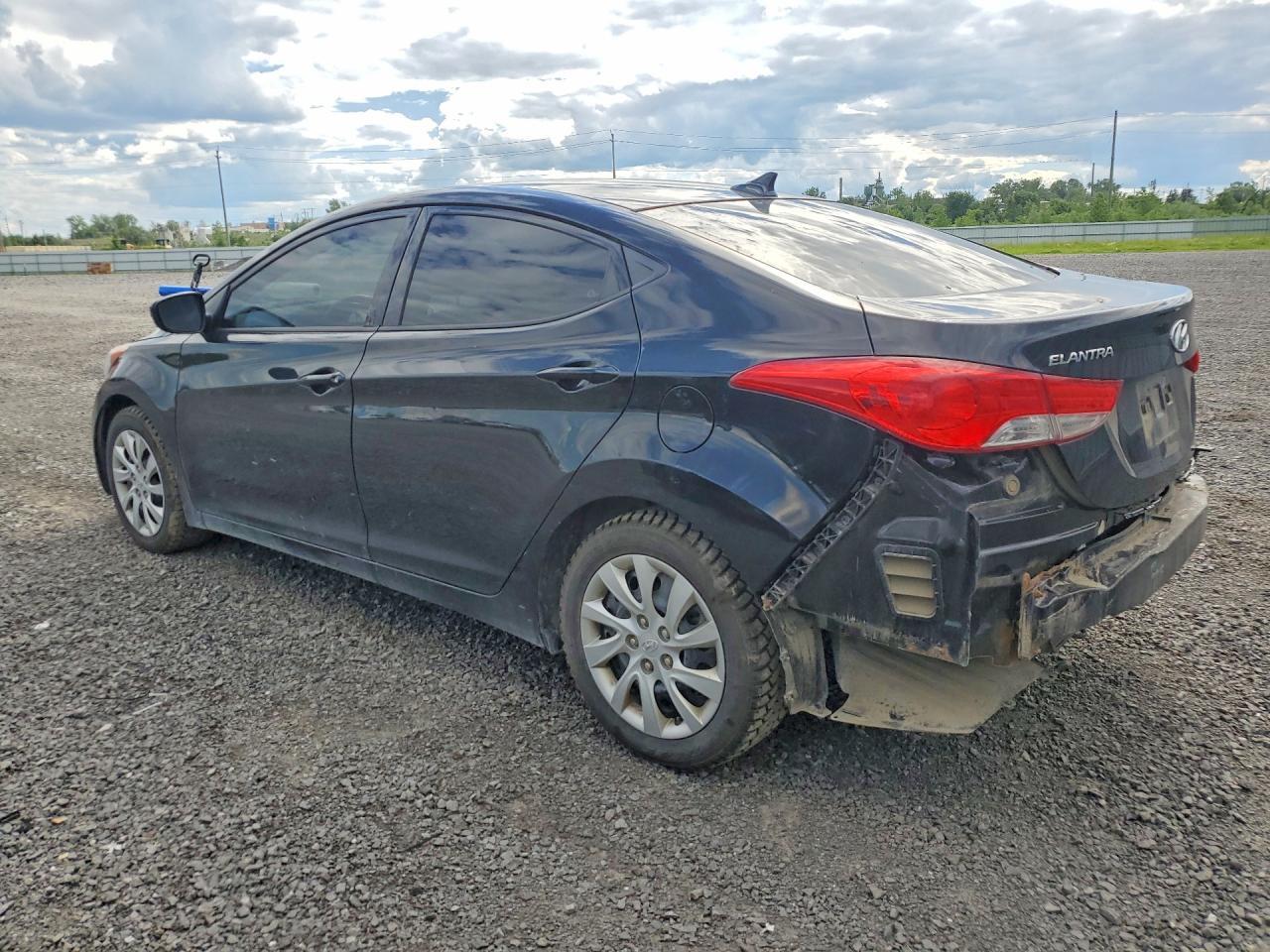 2013 HYUNDAI ELANTRA GLS — Фото 2 из 13
