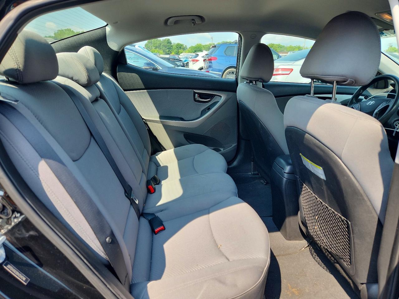 2013 HYUNDAI ELANTRA GLS — Фото 10 из 13