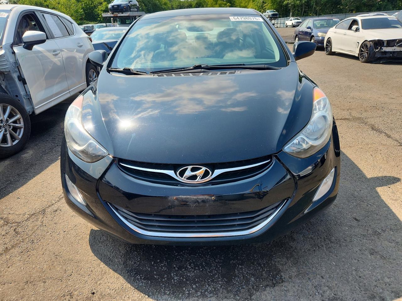 2013 HYUNDAI ELANTRA GLS — Фото 5 из 13