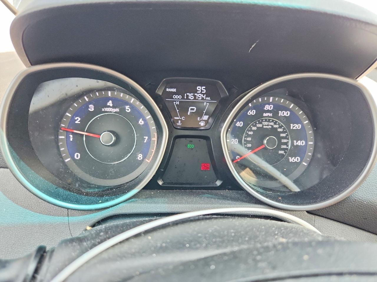 2013 HYUNDAI ELANTRA GLS — Фото 9 из 13