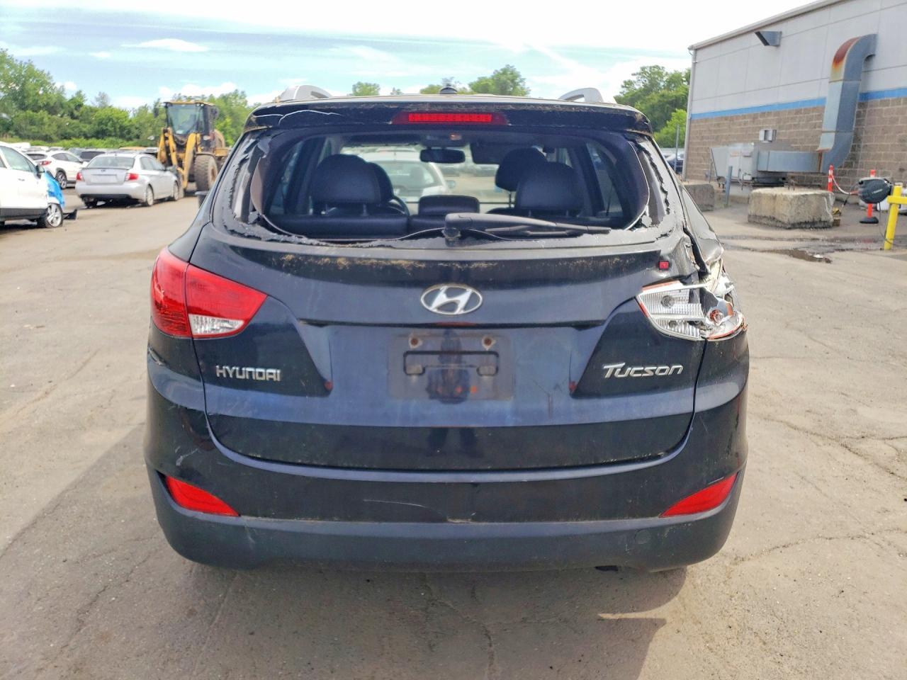 2013 HYUNDAI TUCSON GLS — Фото 6 из 12