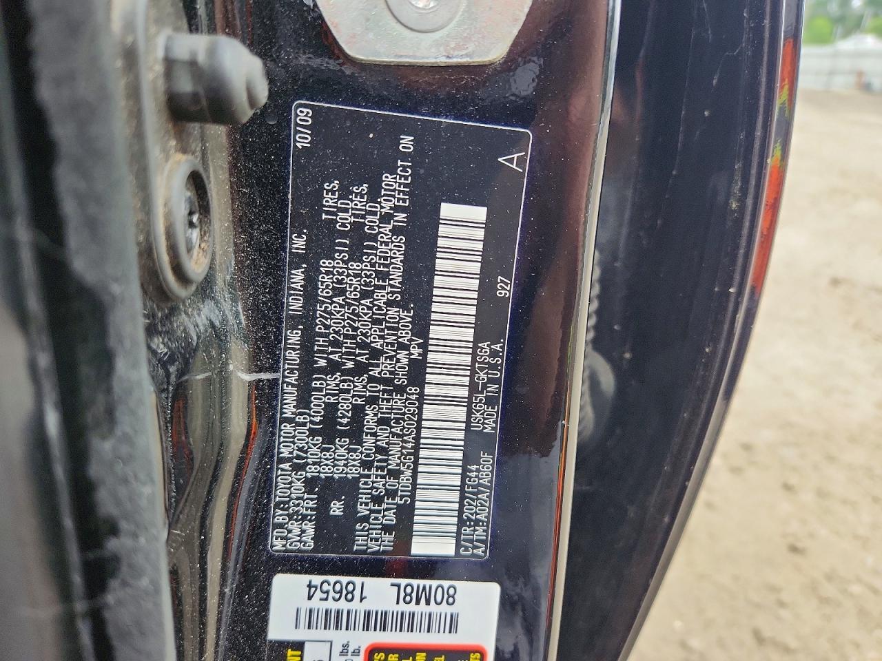 2010 TOYOTA SEQUOIA SR5 — Фото 13 из 13