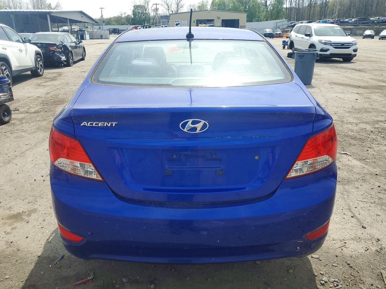 2013 HYUNDAI ACCENT — Фото 6 из 12