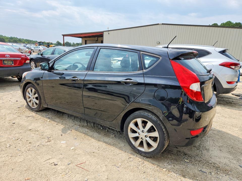 2013 HYUNDAI ACCENT SE — Фото 2 из 12