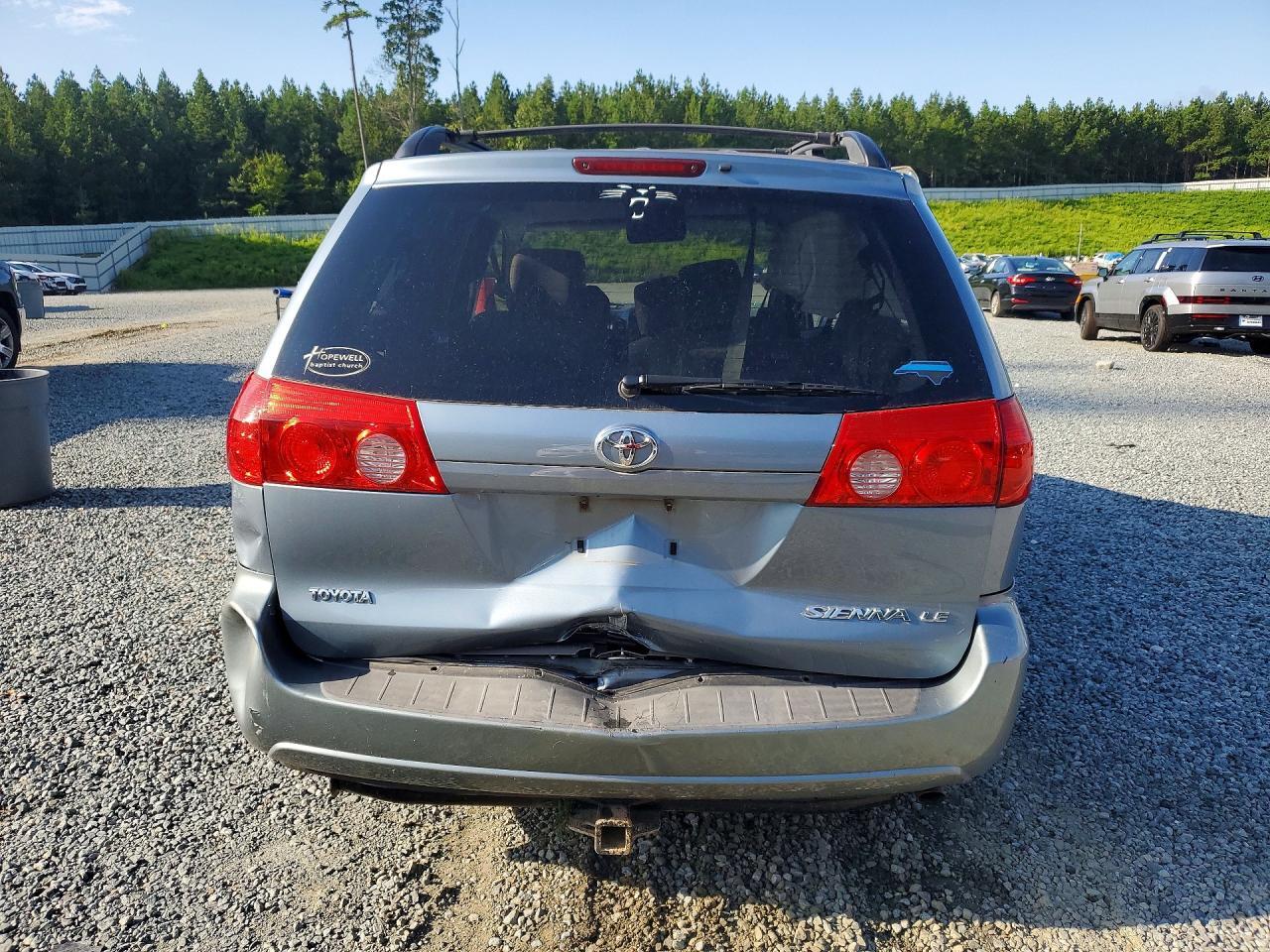 5TDKK4CC9AS312302 2010 TOYOTA SIENNA photo no. 6
