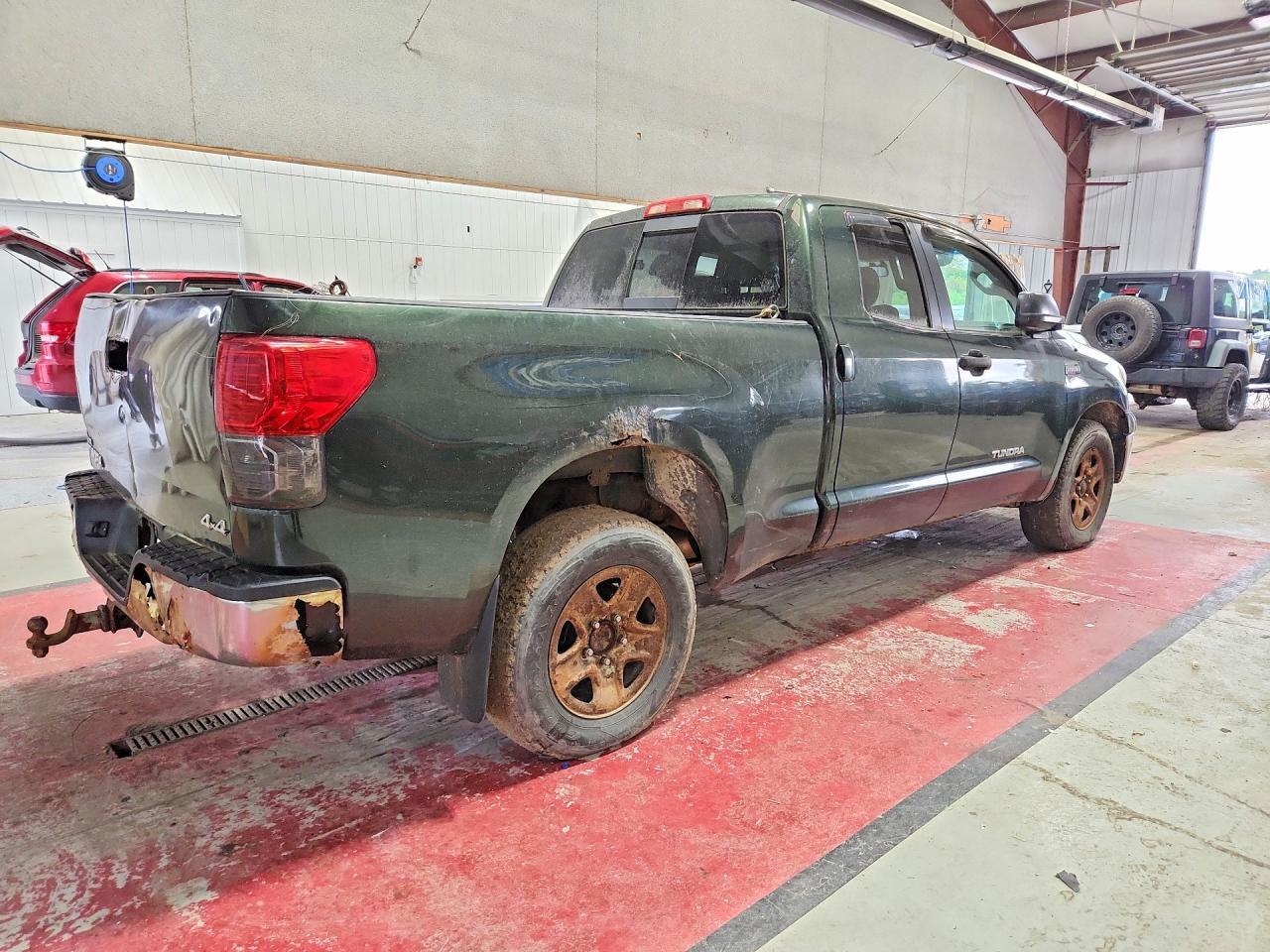 2010 TOYOTA TUNDRA DOUBLE CAB SR5 — Фото 3 из 12