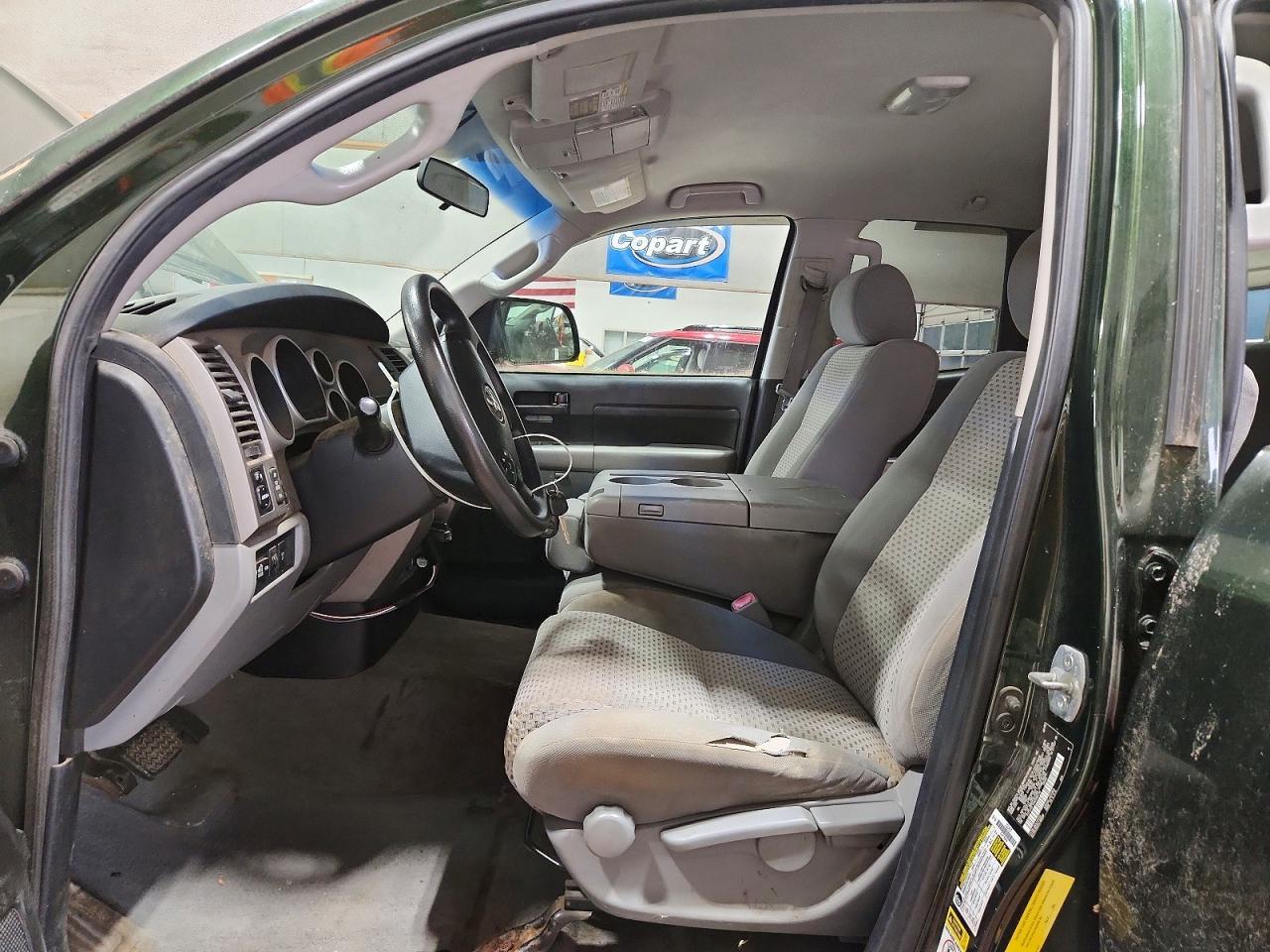 2010 TOYOTA TUNDRA DOUBLE CAB SR5 — Фото 7 из 12