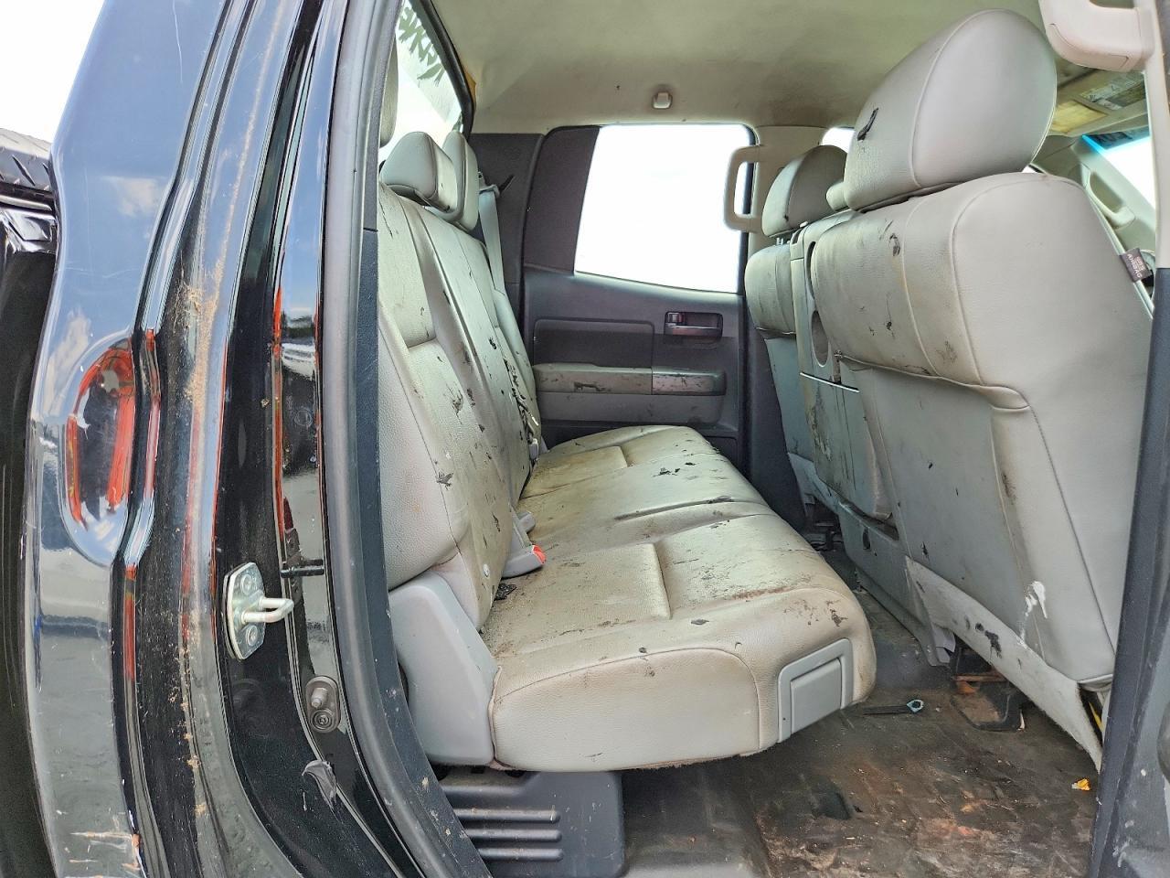 2010 TOYOTA TUNDRA DOUBLE CAB SR5 — Фото 10 из 12
