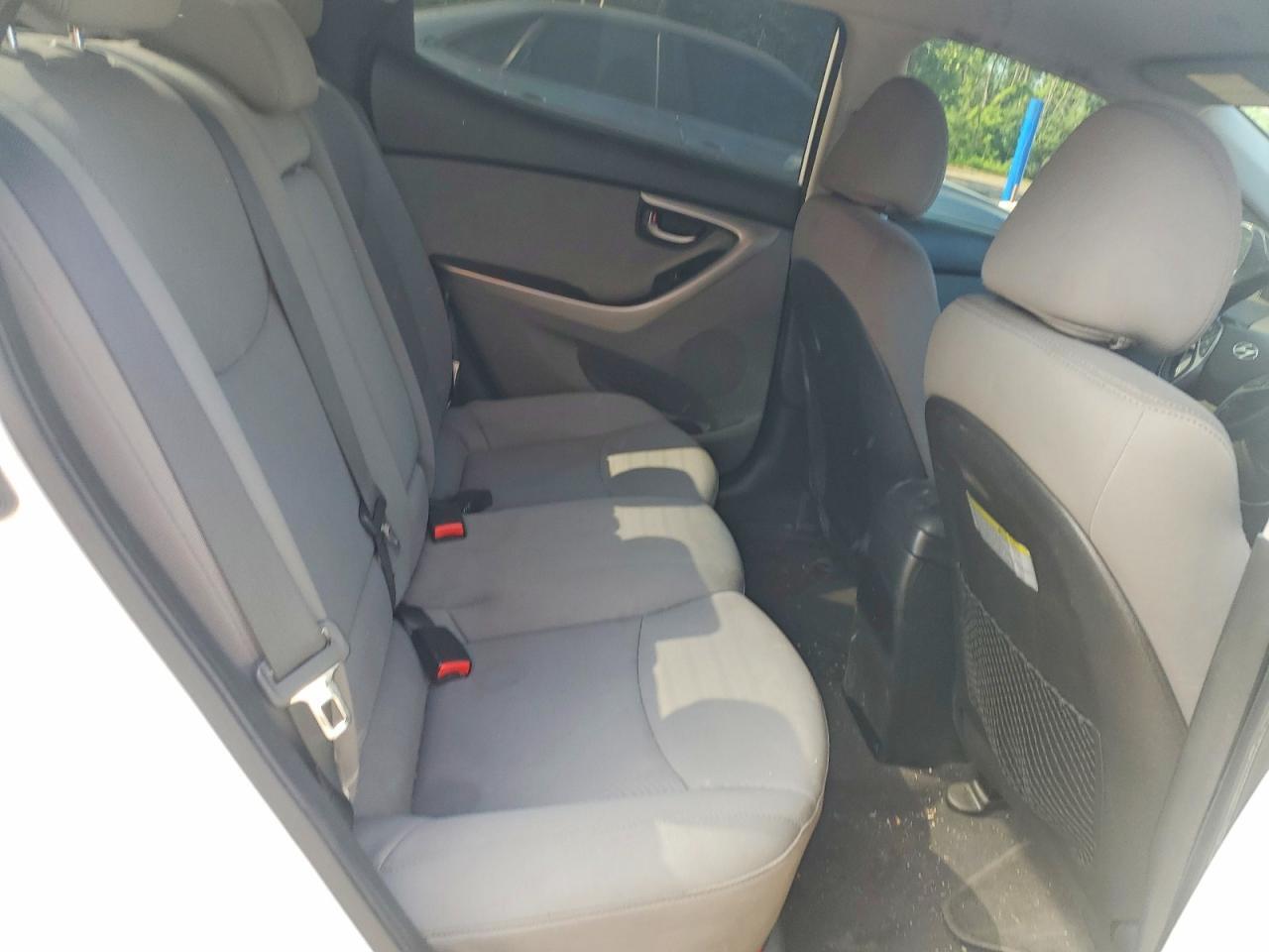 2013 HYUNDAI ELANTRA GLS — Фото 10 из 12