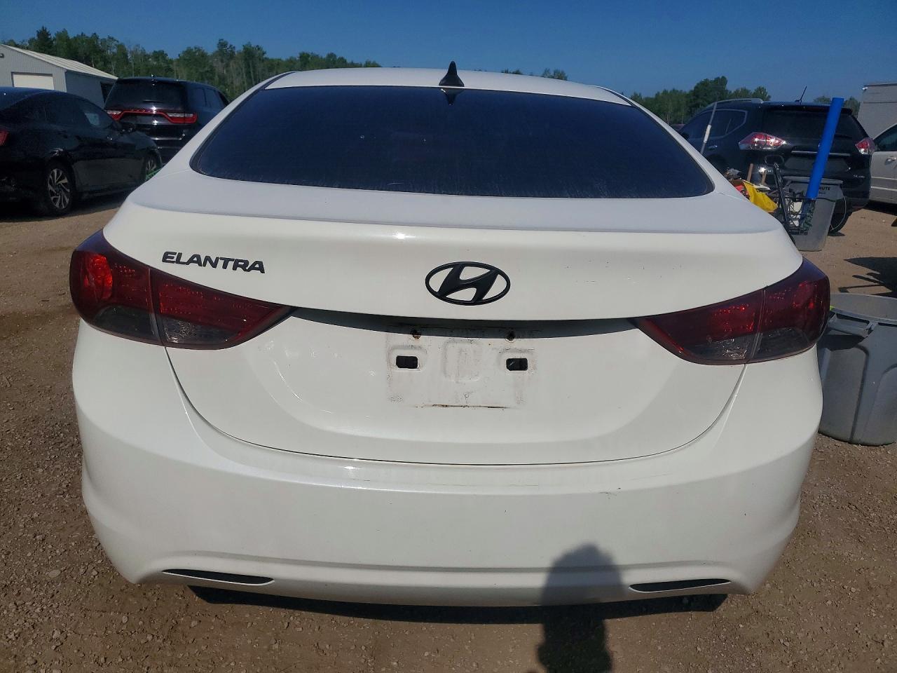 2013 HYUNDAI ELANTRA GLS — Фото 6 из 12