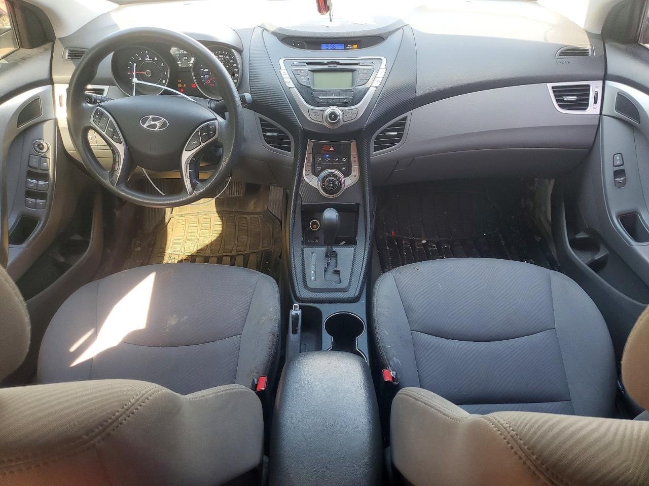 2013 HYUNDAI ELANTRA GLS — Фото 8 из 12