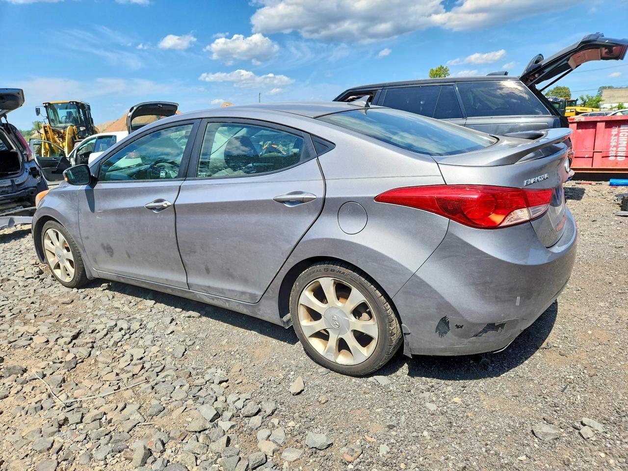 2013 HYUNDAI ELANTRA LIMITED — Фото 2 из 12