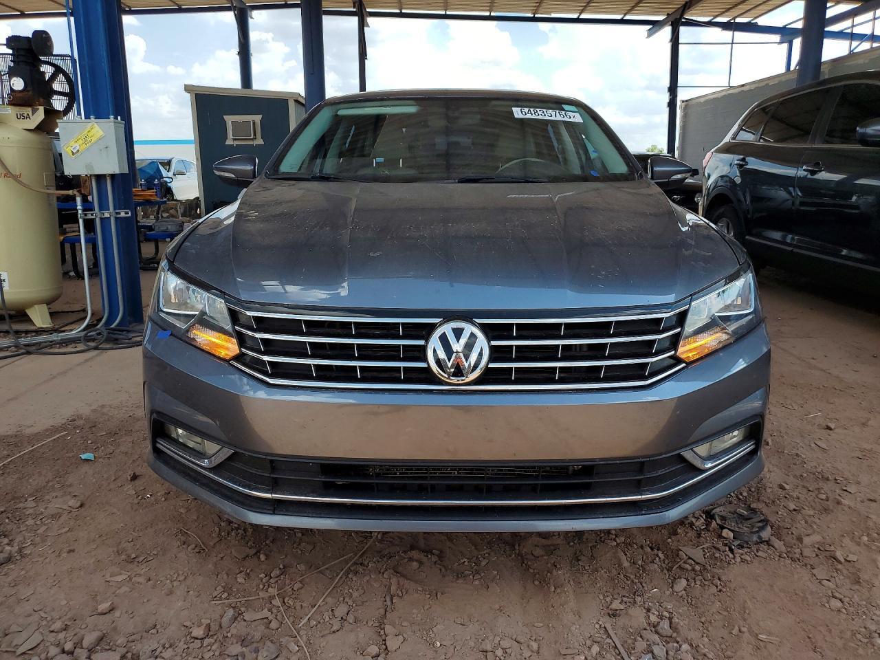 2016 VOLKSWAGEN PASSAT SE — Фото 5 из 12