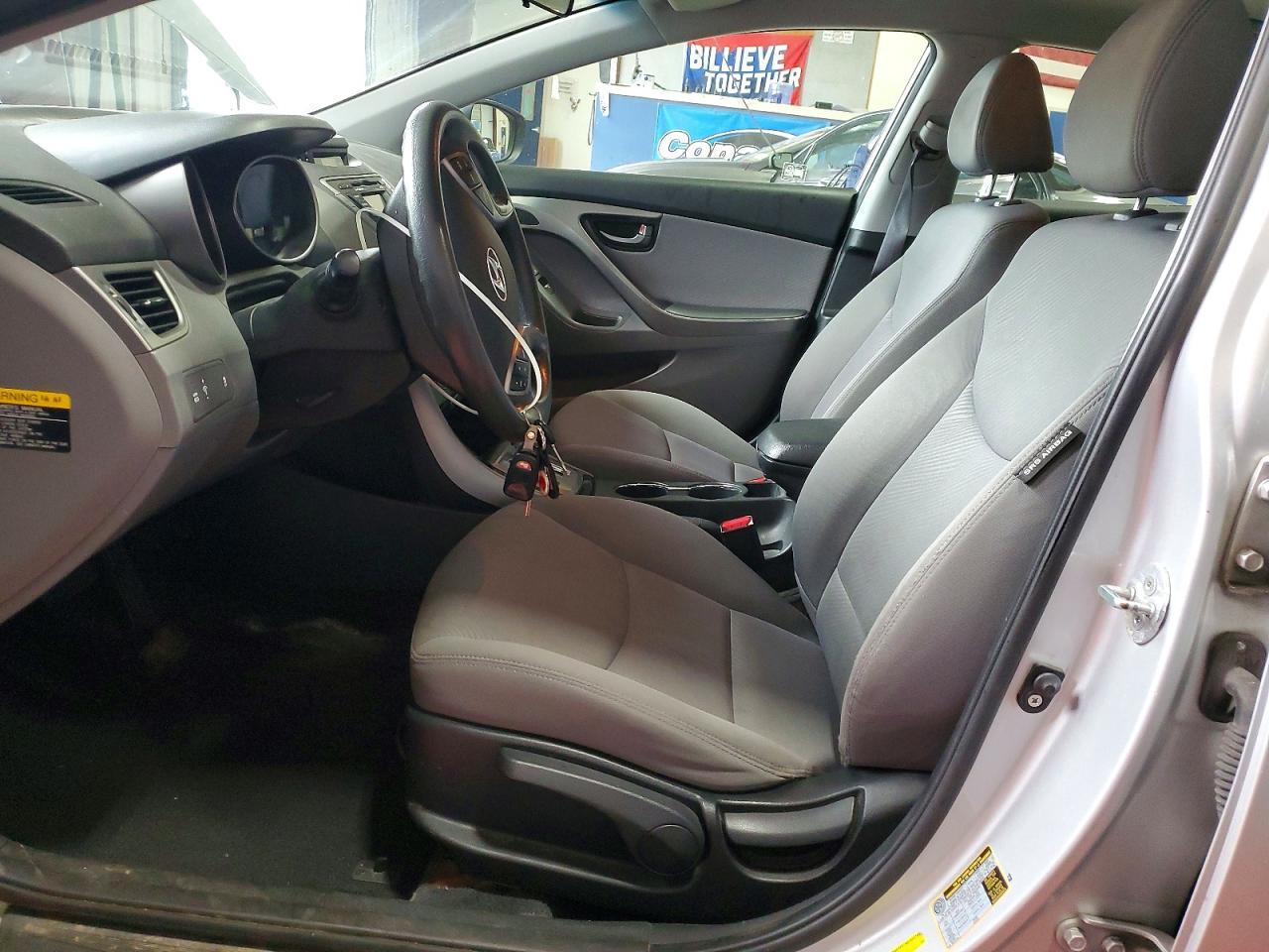 2013 HYUNDAI ELANTRA GLS — Фото 7 из 12