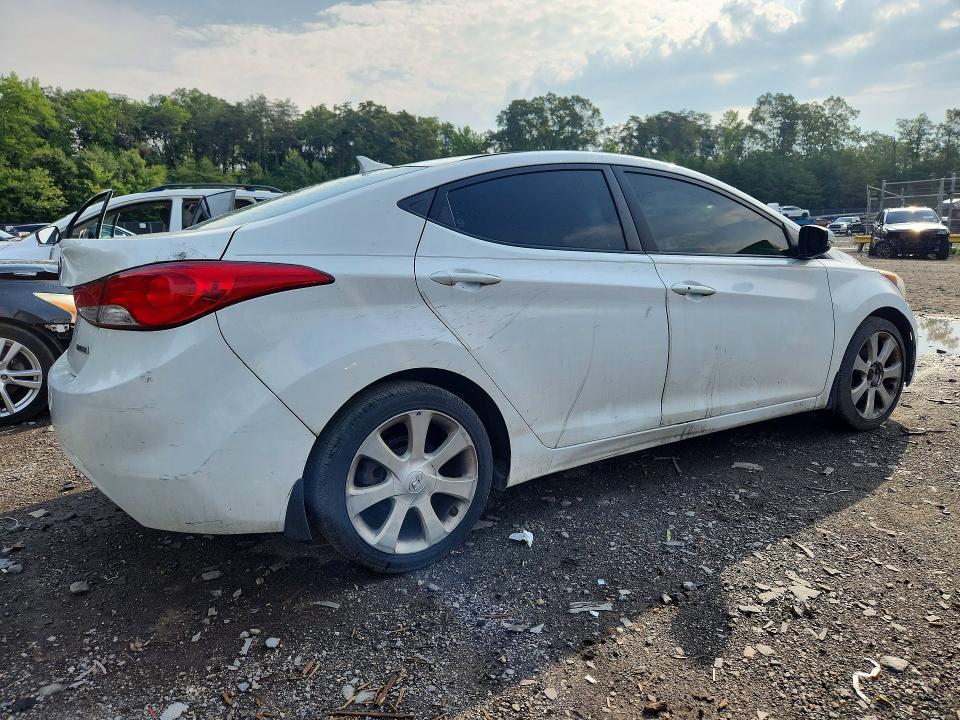 2013 HYUNDAI ELANTRA LIMITED — Фото 3 из 12