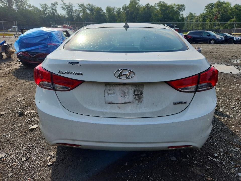 2013 HYUNDAI ELANTRA LIMITED — Фото 6 из 12