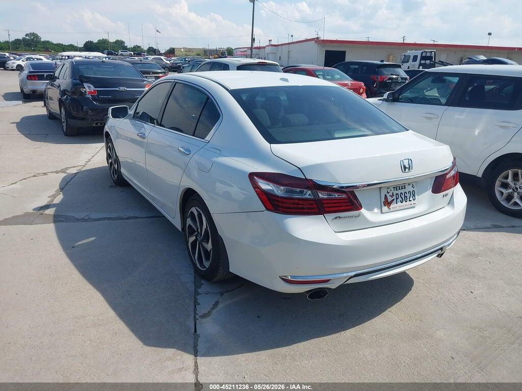 1HGCR3F87HA009013 2017 HONDA ACCORD photo no. 3
