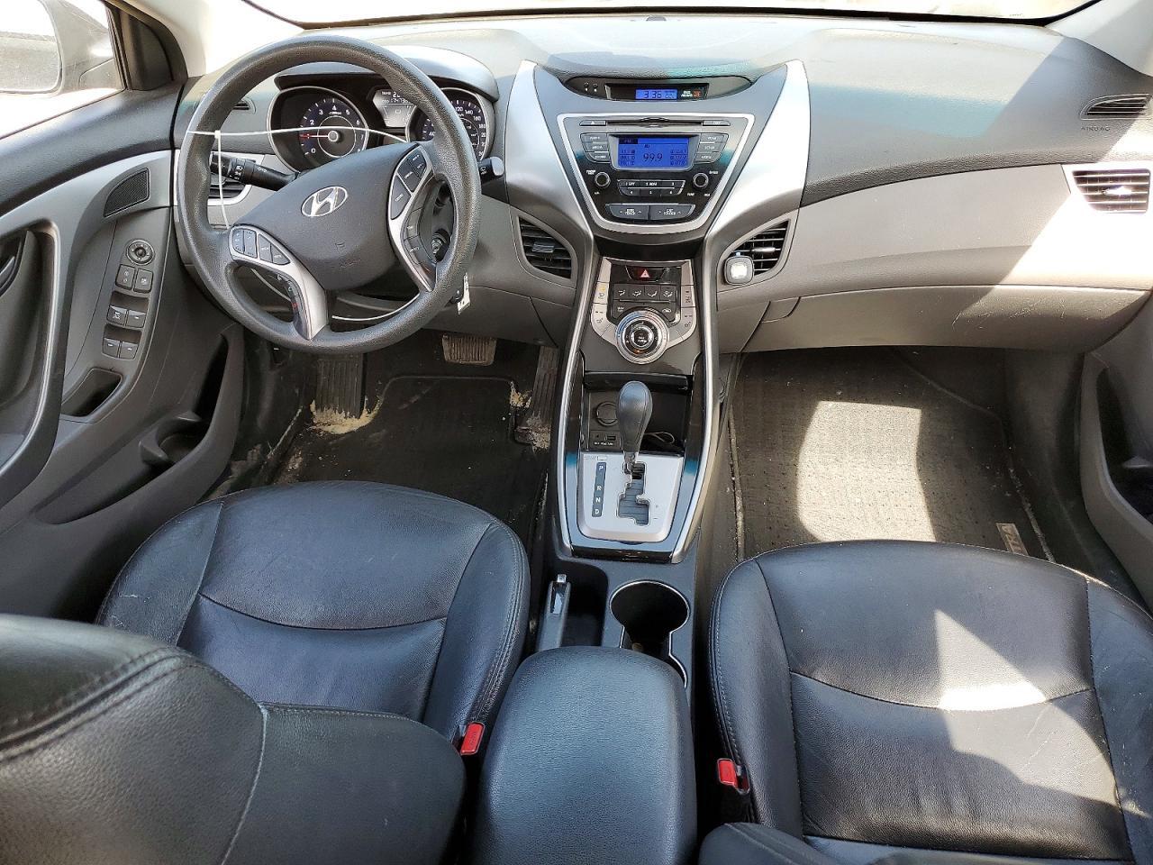 2013 HYUNDAI ELANTRA GLS — Фото 8 из 12