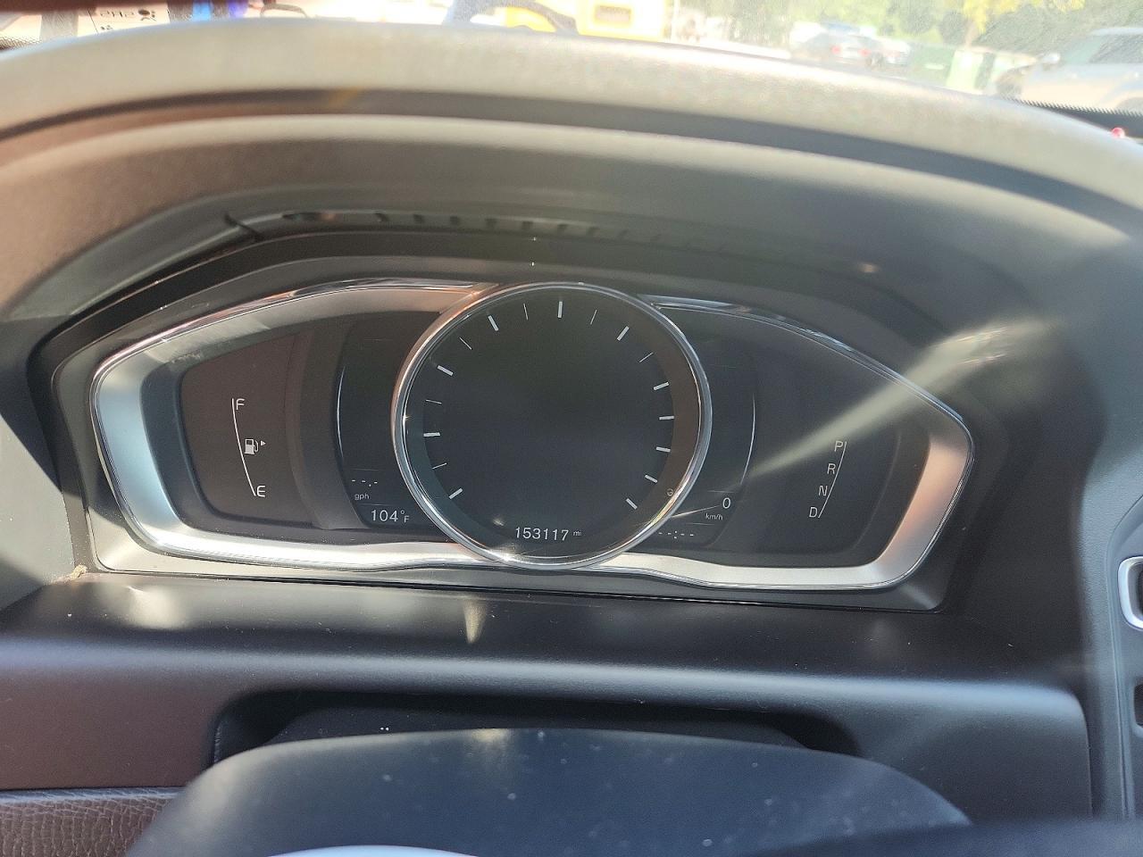 2016 VOLVO XC60 T5 PREMIER — Фото 9 из 12