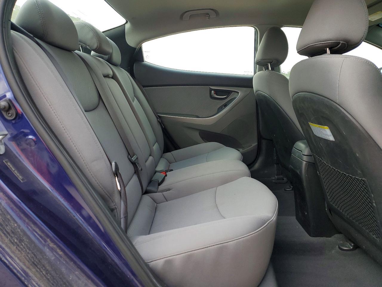 2013 HYUNDAI ELANTRA GLS — Фото 10 из 12