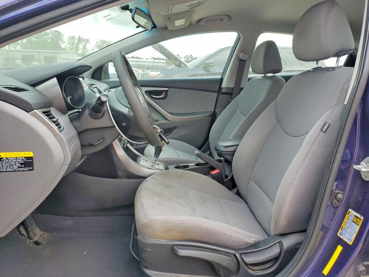 2013 HYUNDAI ELANTRA GLS — Фото 7 из 12