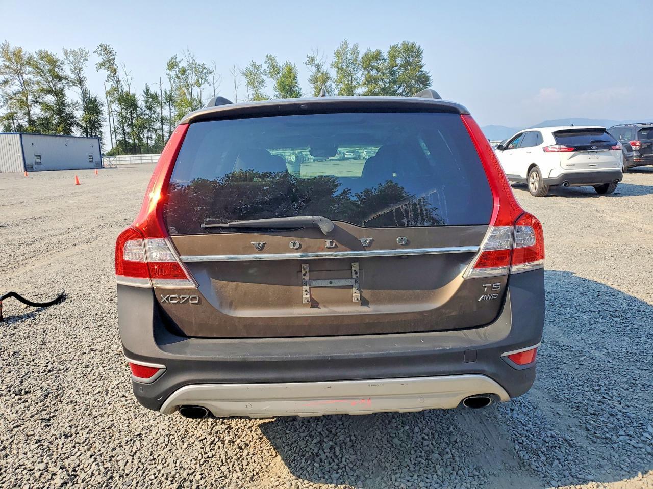 2016 VOLVO XC70 T5 PLATINUM — Фото 6 из 14