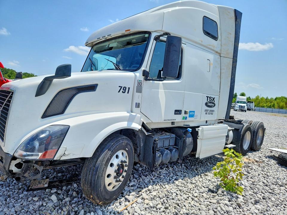 2016 VOLVO VNL 4V4NC9EHXGN947791