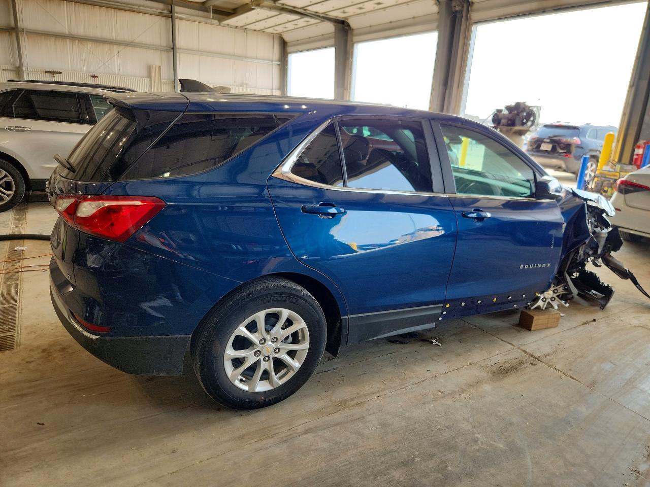 2021 CHEVROLET EQUINOX LT — Фото 3 из 13