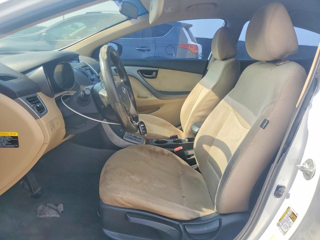 2013 HYUNDAI ELANTRA GLS — Фото 7 из 12