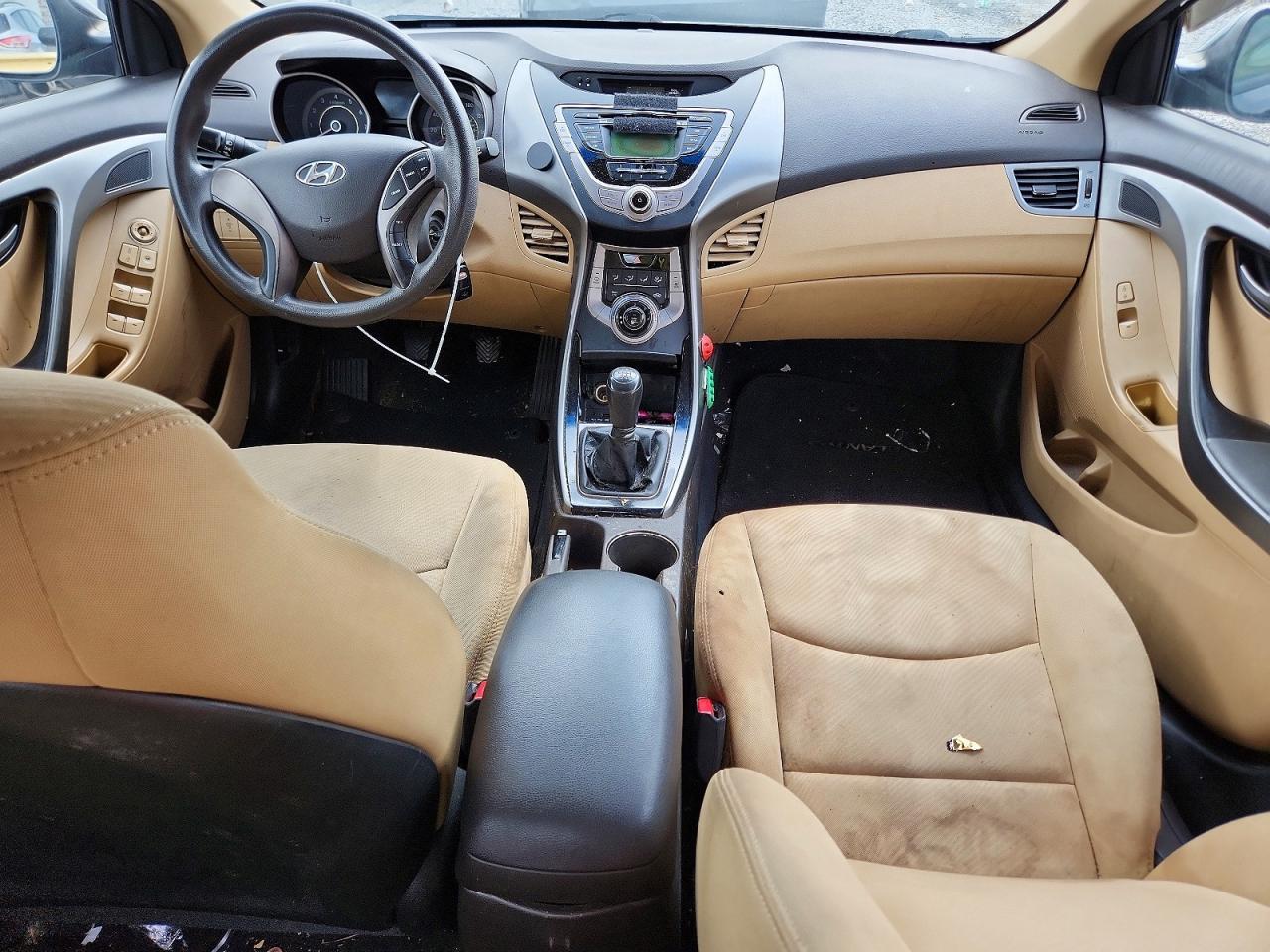 2013 HYUNDAI ELANTRA GLS — Фото 8 из 12