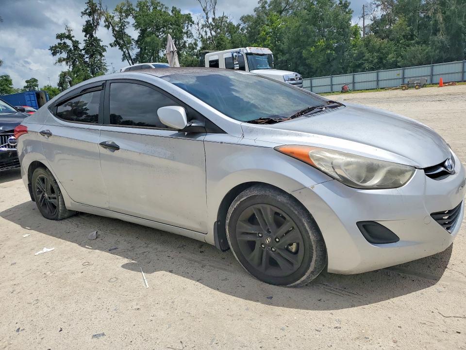 2013 HYUNDAI ELANTRA GLS — Фото 4 из 12