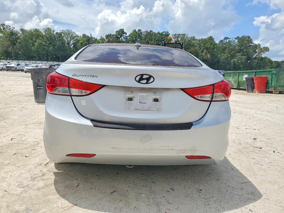 2013 HYUNDAI ELANTRA GLS — Фото 6 из 12