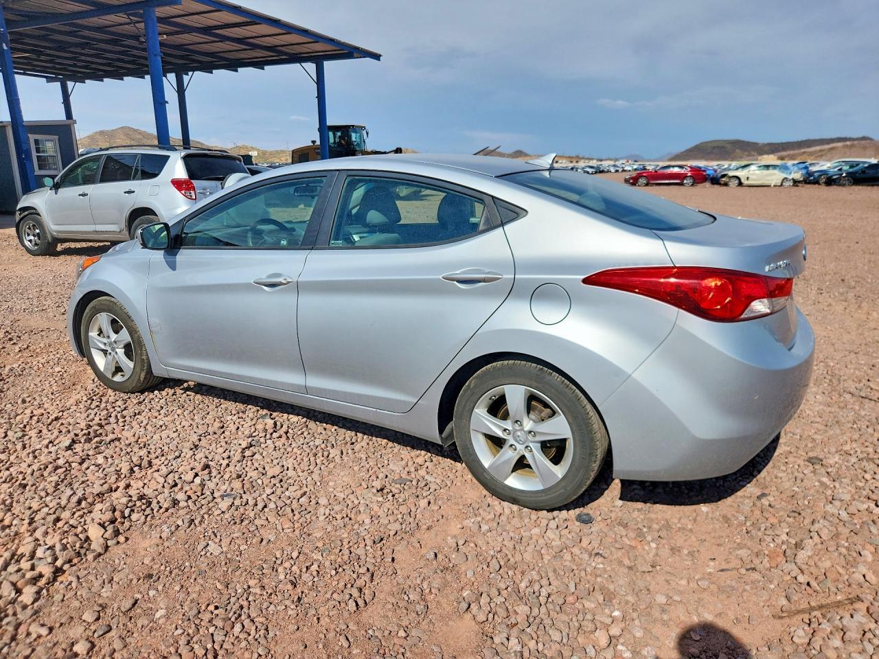 2013 HYUNDAI ELANTRA GLS — Фото 2 из 12