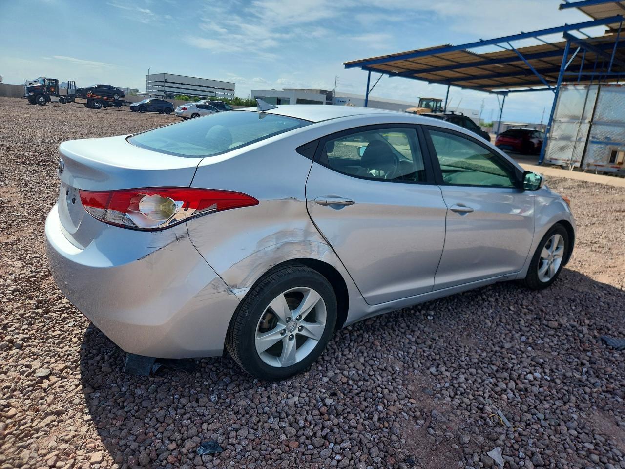 2013 HYUNDAI ELANTRA GLS — Фото 3 из 12