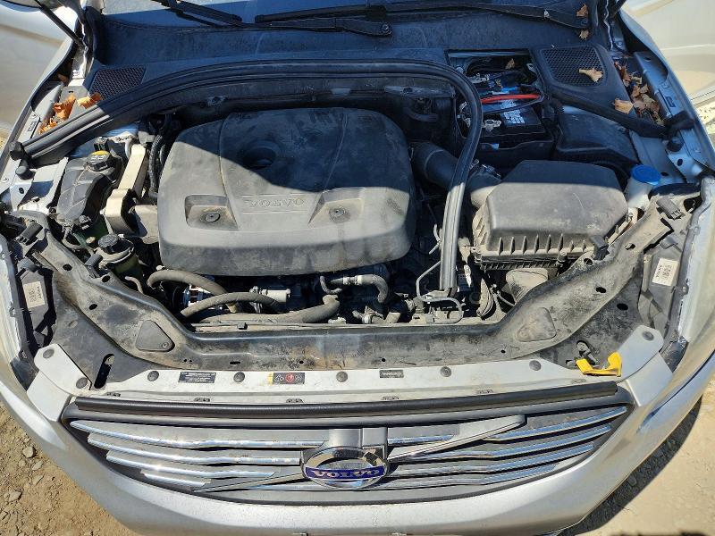 2016 VOLVO XC60 T5 PREMIER — Фото 12 из 13