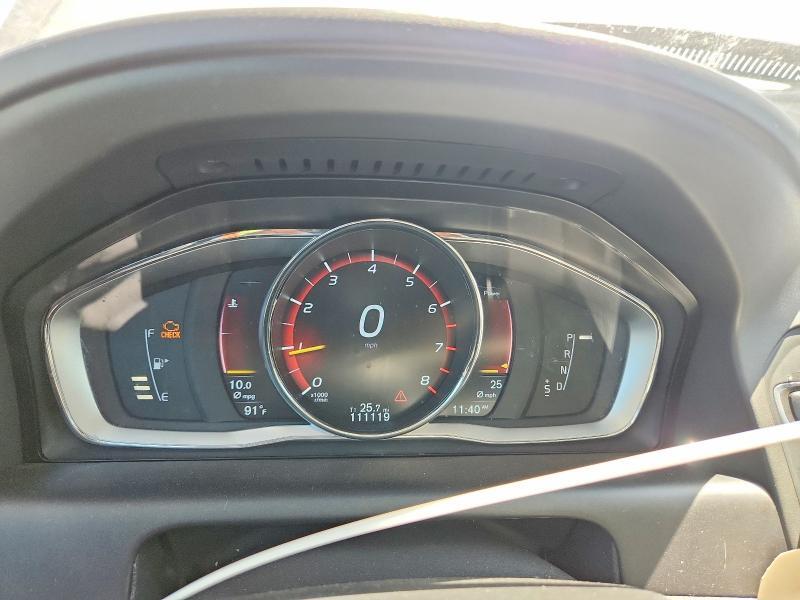 2016 VOLVO XC60 T5 PREMIER — Фото 9 из 13