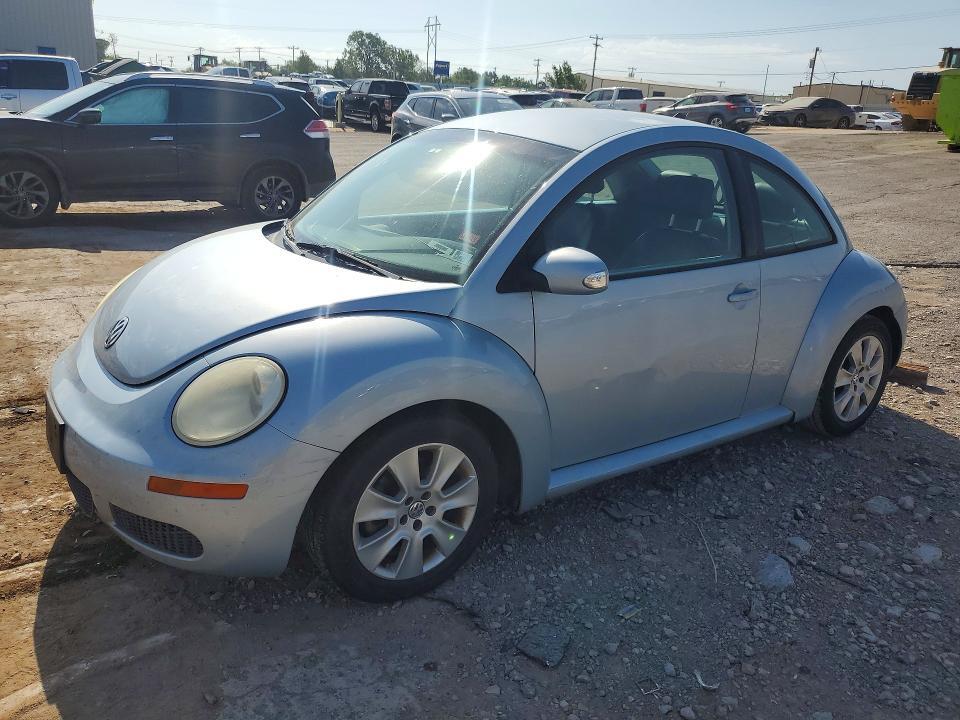 2010 VOLKSWAGEN NEW BEETLE 3VWPW3AG7AM012085